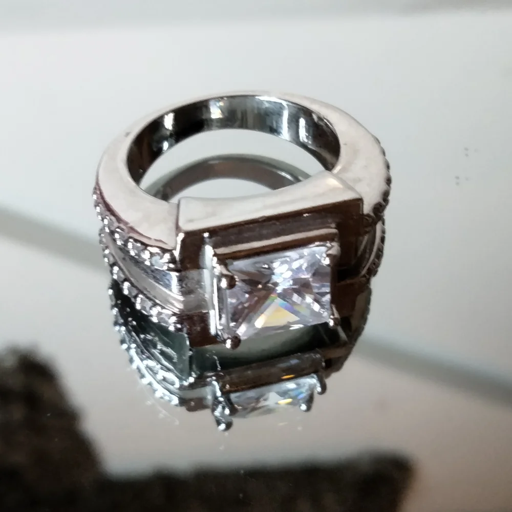 Chunky Silver Statement Ring - Picture 6 of 11